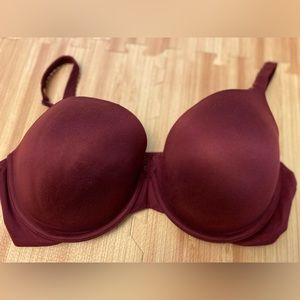 Victoria's Secret Body by Victoria Bra